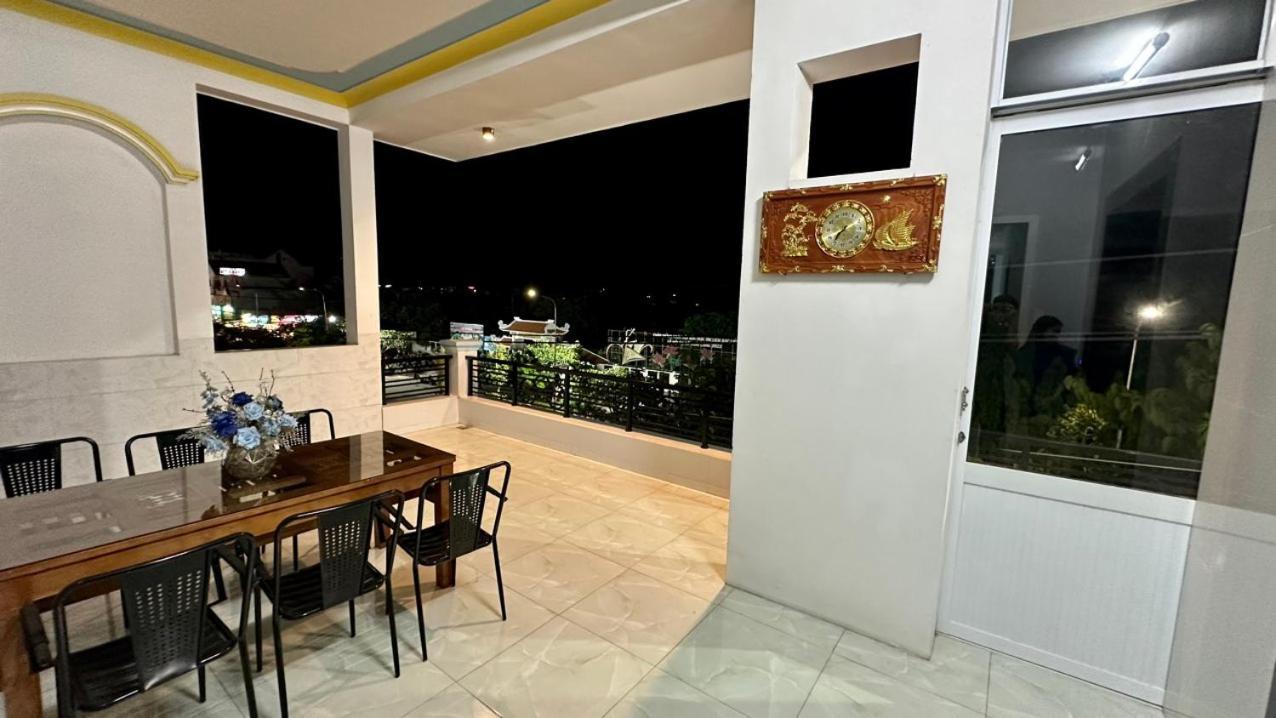 Khach San Anh Tuan Hotel Bac Lieu Bagian luar foto